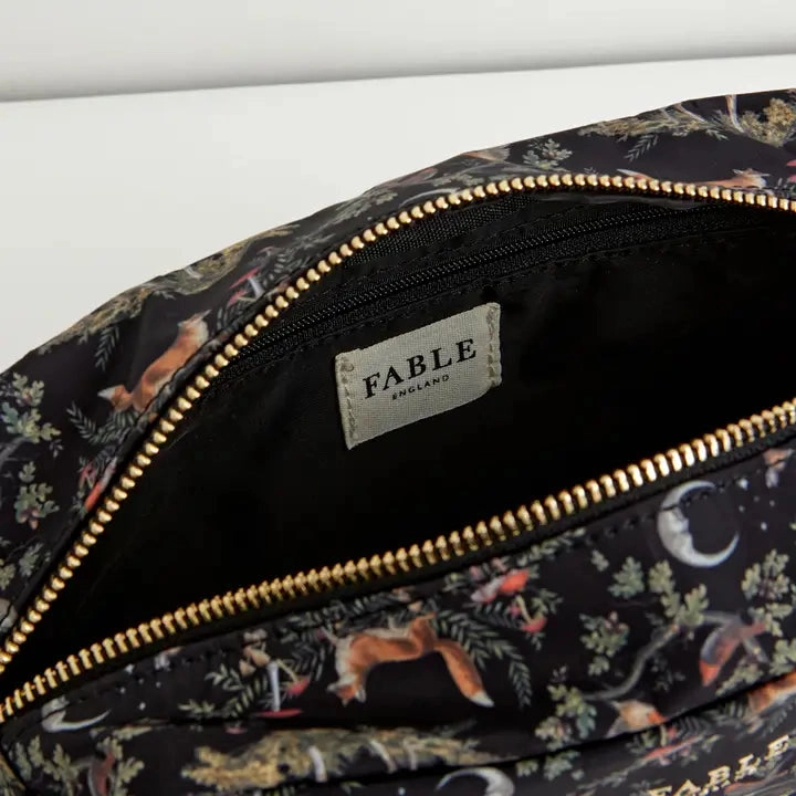 A NIGHT'S TALE WOODLAND POUCH