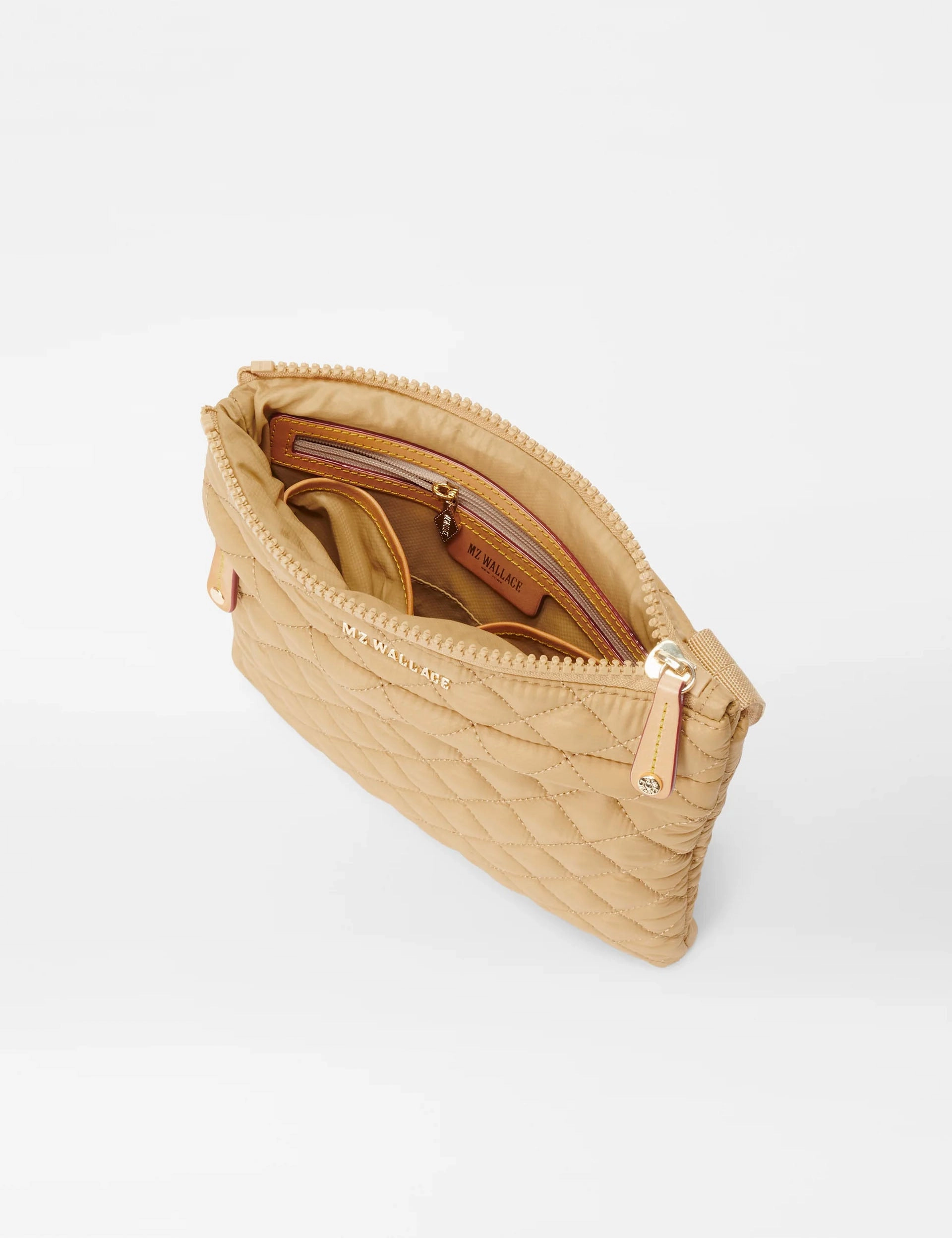 Metro Flat Crossbody - Camel